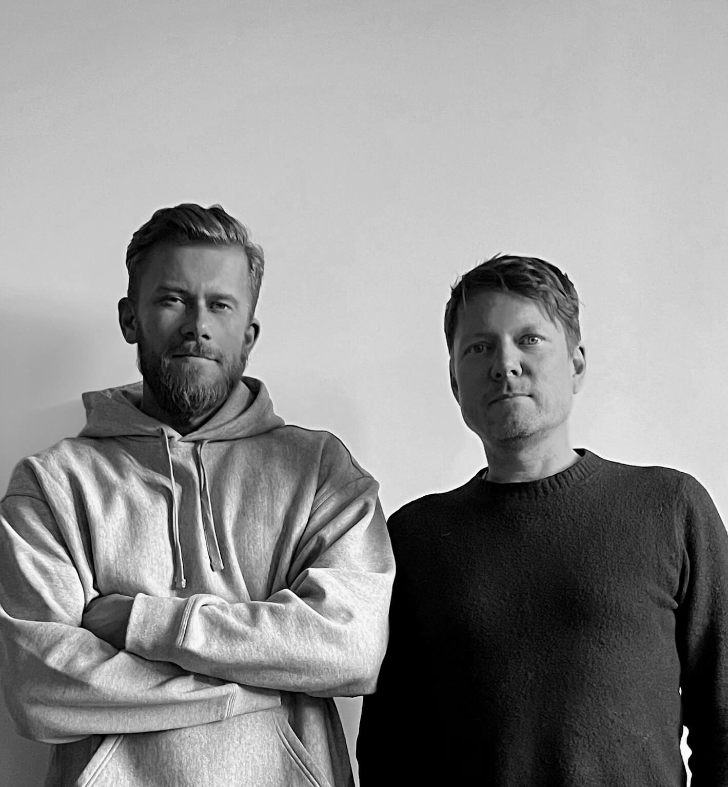 Portrait von Designer Felix Götze (links) und Nils Köhn (rechts)